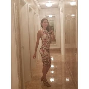 Meet your Posher, Yasemin